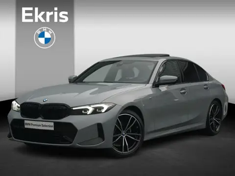BMW 3 Serie Sedan 318i M sport / Trekhaak / Schuif- Kanteldak / Hifi