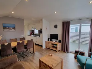 Heerlijk chalet nabij het bos, duinen, strand en het dorp