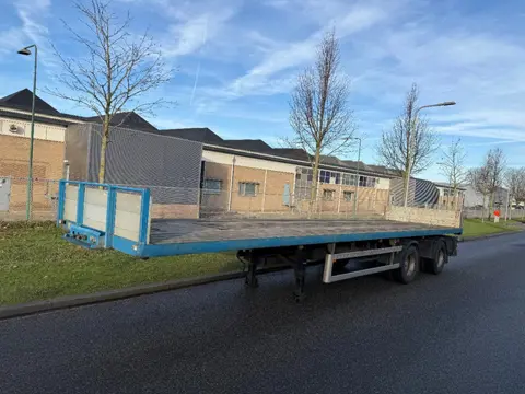 Tracon UDEN TO S 1220 (bj 1999)