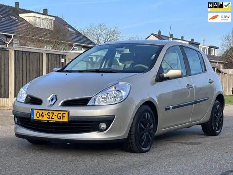 Renault Clio 1.6-16V Dynamique Luxe Automaat*Cruise*NAP*Clima*2e eigenaar*Nette auto*APK*