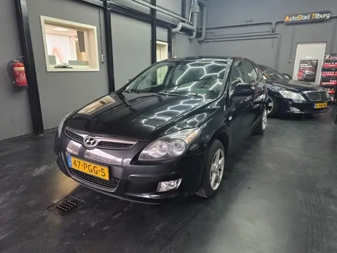 Hyundai I30 1.6i Dynamic Business 1 JAAR APK!! Automaat!!!