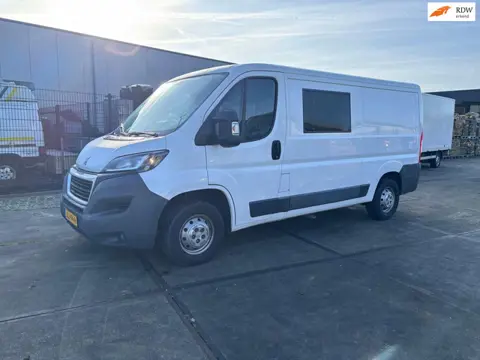 Peugeot BOXER Zeer strakke en mooie camper bus met airco