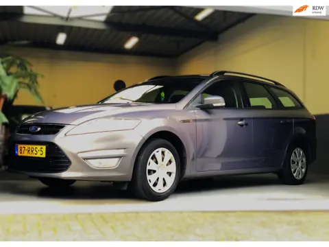 Ford Mondeo Wagon 1.6/NAVI/USB/PDC/LED/Stoelverw.