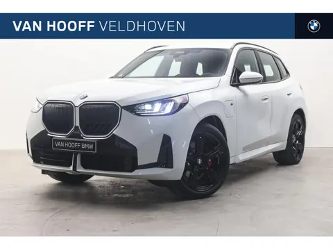 BMW X3 30e xDrive M Sport Automaat / Sportstoelen / Achteruitrijcamera / M Sportonderstel / Comfort 