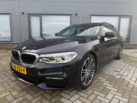 BMW 5-serie Touring 530i High Executive // M-Pakket // 360 camera // LED //