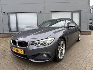 BMW 4-serie Coupé 428i Executive // Navi // Clima // PDC // Sportstoelen