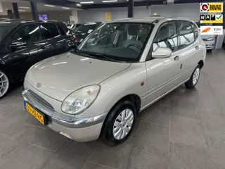 Daihatsu Sirion 1.0-12V RLi 5-deurs stuurbekrachtiging 104dzkm nap