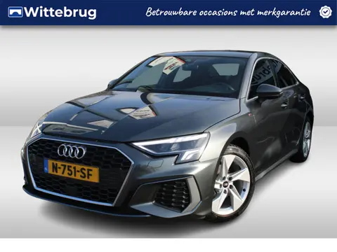 Audi A3 Limousine 30 TFSI 110pk S edition S-Tronic Automaat / Panorama dak / LED / LM velgen / Navig