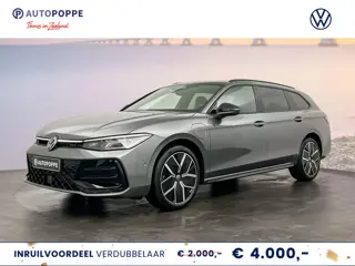 Volkswagen Passat R-Line Edition Plug in Hybride 204 pk Black Style Plus Pakket