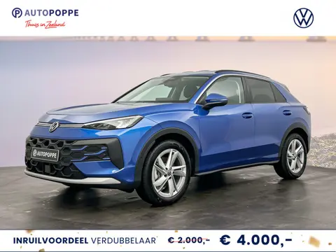 Volkswagen T-Roc Life First Edition 1.5 eTSI 85 kW / 116 PK SUV 7 v