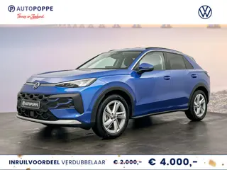 Volkswagen T-Roc Life First Edition 1.5 eTSI 85 kW / 116 PK SUV 7 v