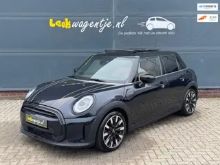 Mini Mini 1.5 Cooper Classic Aut. 5-drs *leer *pano *carplay