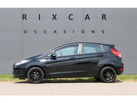 Ford Fiesta 1.0 Champion Airco Parrot