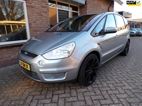 Ford S-Max 2.0-16V