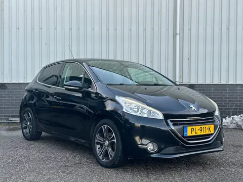 Peugeot 208 1.2 VTi Allure