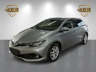 Toyota Auris 1.2T Dynamic JVG-78-G (bj 2015)