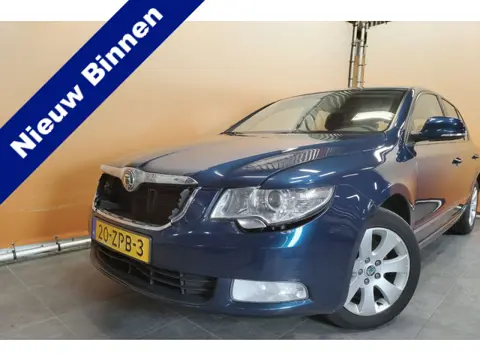 Škoda Superb 1.4 TSI Greentech Active Business Line navi | lmv | clima