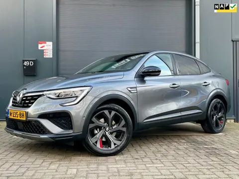 Renault Arkana 1.6 E-Tech Hybrid 145 R.S. Line CARPLAY FRONT CAMERA LEDER ACC LANEASSIST KEYLESS DAB