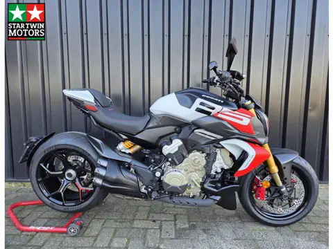 Ducati Diavel V4 RS