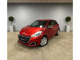 Peugeot 208 1.2 PureTech - Navi - ParkeerSensor - AppleCarplay - Cruise