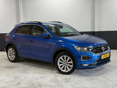 Volkswagen T-Roc 1.5 TSI Sport BnsR Panoramadak / Virtual Cockpit / Camera / Afne