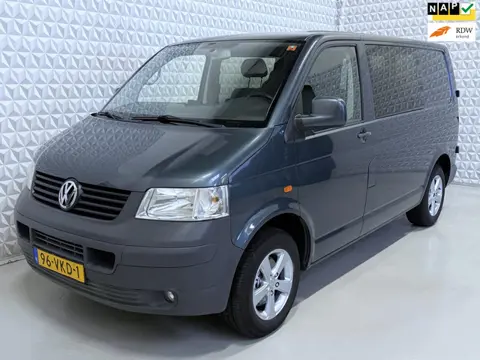 Volkswagen Transporter 2.5 TDI 300 INVALIDE AANGEPAST! (2007)