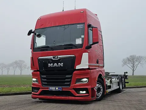 M.A.N. 26.510 TGX