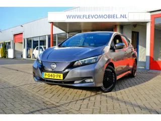 Nissan LEAF Tekna 40 kWh Aut. Cam|Bose|Leder|DAB+|Carplay|LED