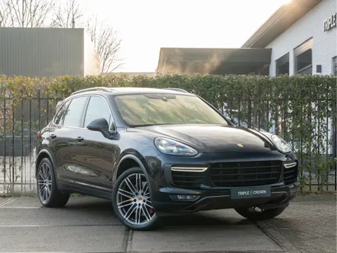 Porsche Cayenne 4.8 Turbo | Bose | Luchtvering | Panoramadak