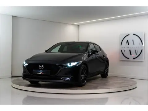 Mazda 3 2.0 e-SkyActiv-X M Hybrid 180 Luxury 187PK | NL AUTO+NAP | Bose | Leder | HUD | Elektr. Stoe