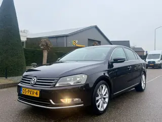 Volkswagen Passat 1.8 TSI Highline 2011 Navi/Clima/Lmv