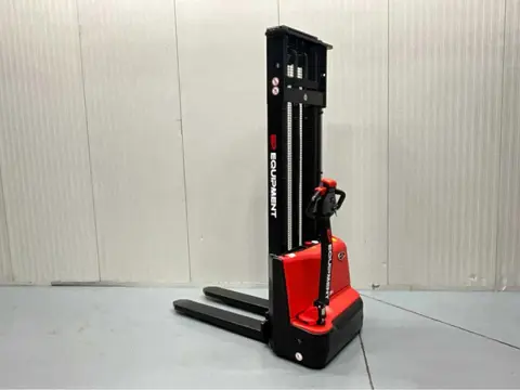 EP ESL 3,6 meter - Stapelaar Li-ion batterij (bj 2026)