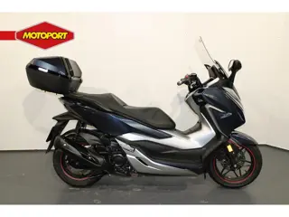 Honda NSS 300 Forza (bj 2019)