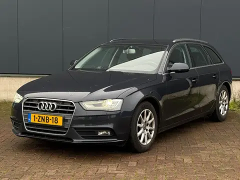 Audi A4 Avant 2.0 TDI ultra Advance Export