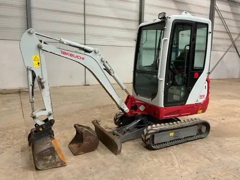 Takeuchi TB 216 (bj 2020)