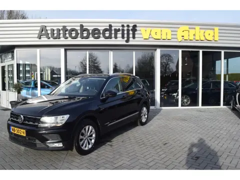 Volkswagen Tiguan 1.4 TSI Connected Series