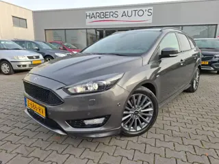 Ford Focus Wagon 1.5 Titanium Edition ST LINE AUTOMAAT/NAVI!