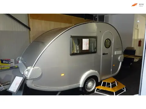 T@B 320 RS 2015 leeg 520 kg 750 kg beladen TOP