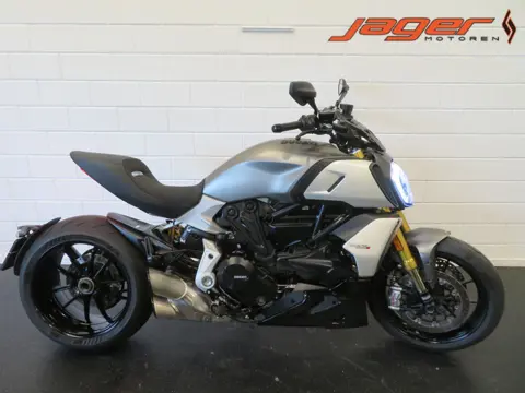 Ducati DIAVEL 1260 S NIEUWSTAAT! HISTORIE (bj 2019)