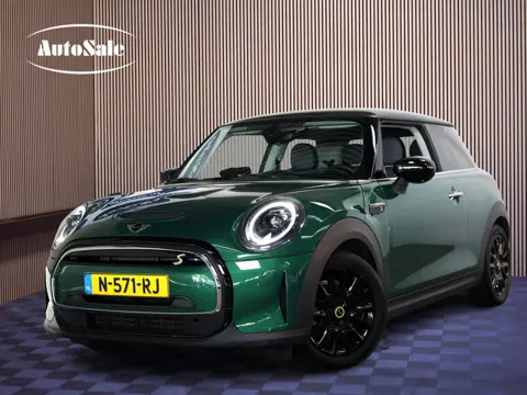 MINI Electric Business Edition 33 kWh slechts 12999 km !