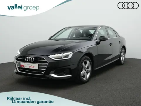 Audi A4 Limousine 35 TFSI 150 pk S-tronic Business Edition | Navigatie | Carplay | Parkeersensoren a