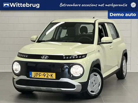 Hyundai Inster E-Motion 49 kWh NAVIGATIE | AIRCO | PARKEERCAMERA | LONG RANGE | BESCHIKBAAR VANAF 21