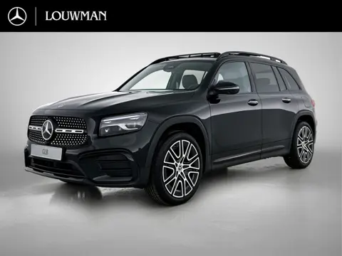 Mercedes-Benz GLB 180 Business Solution AMG | AMG Line Plus pakket | Trekhaak | GUARD 360 ° Vehicle 