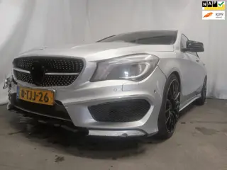 Mercedes-Benz CLA-klasse 180 Prestige SCHADEAUTO!!