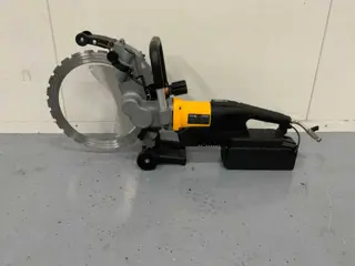 Ultra Force Equipment DC8400 - Muurzaagmachine in koffer