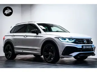 Volkswagen Tiguan 1.4 TSI eHybrid R-Line Black st|Pano dak|Trekhaak|Acc|Camera