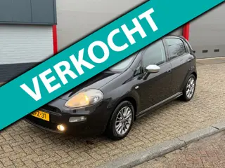 Fiat Punto Evo 0.9 TwinAir Lounge | panorama | 6bak | climacontrol