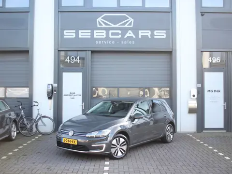 Volkswagen e-Golf e-Golf Warmtepomp, Virtual display, Carplay, ACC