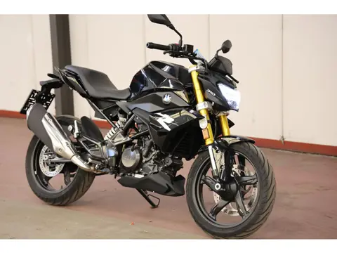 BMW G 310 R