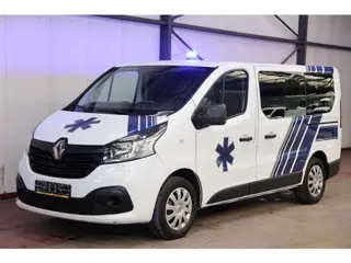 Renault Trafic AMBULANCE VSAV Rettungswagen Krankenwagen